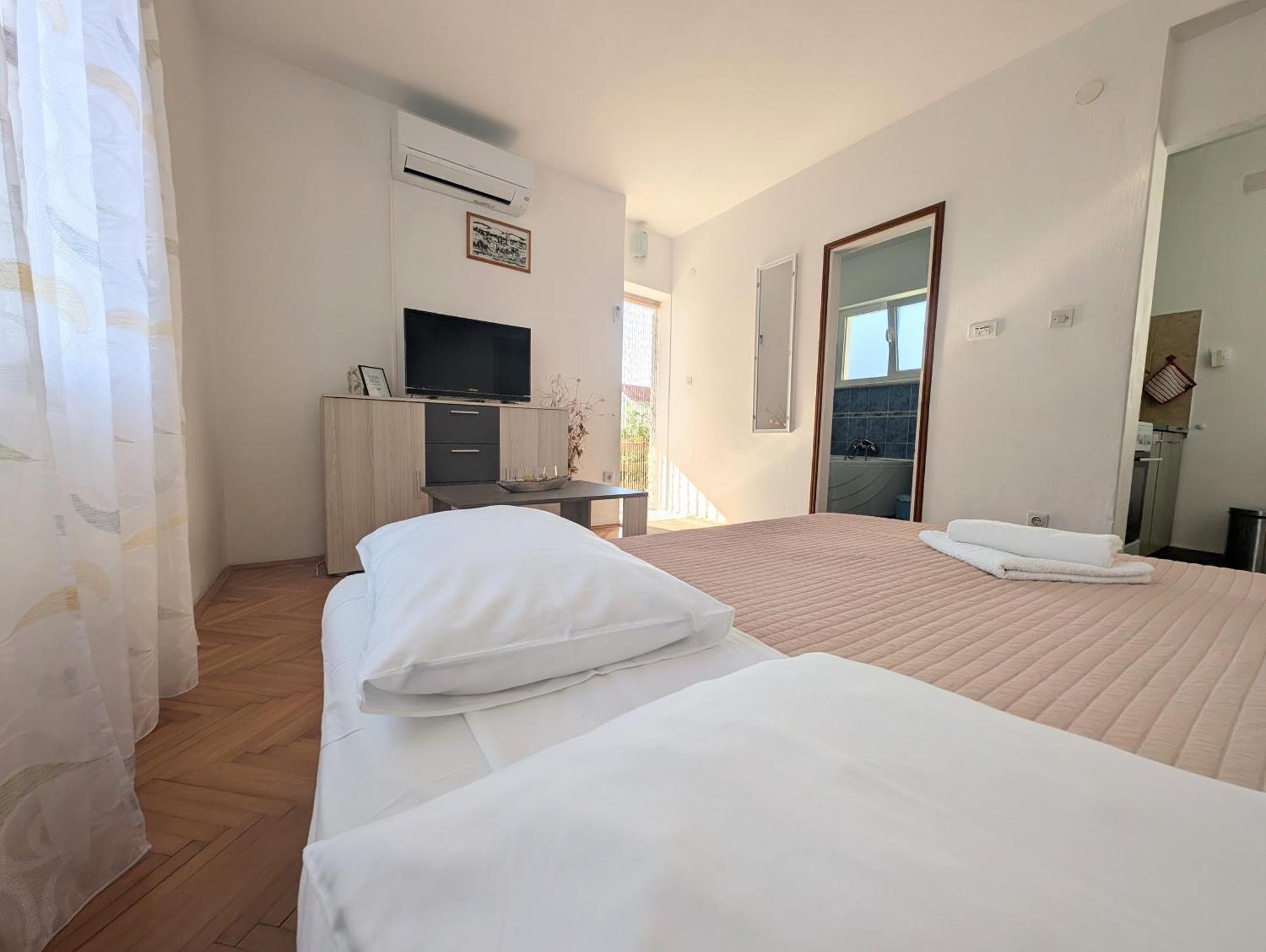 לומבארדה Apartments Ante מראה חיצוני תמונה